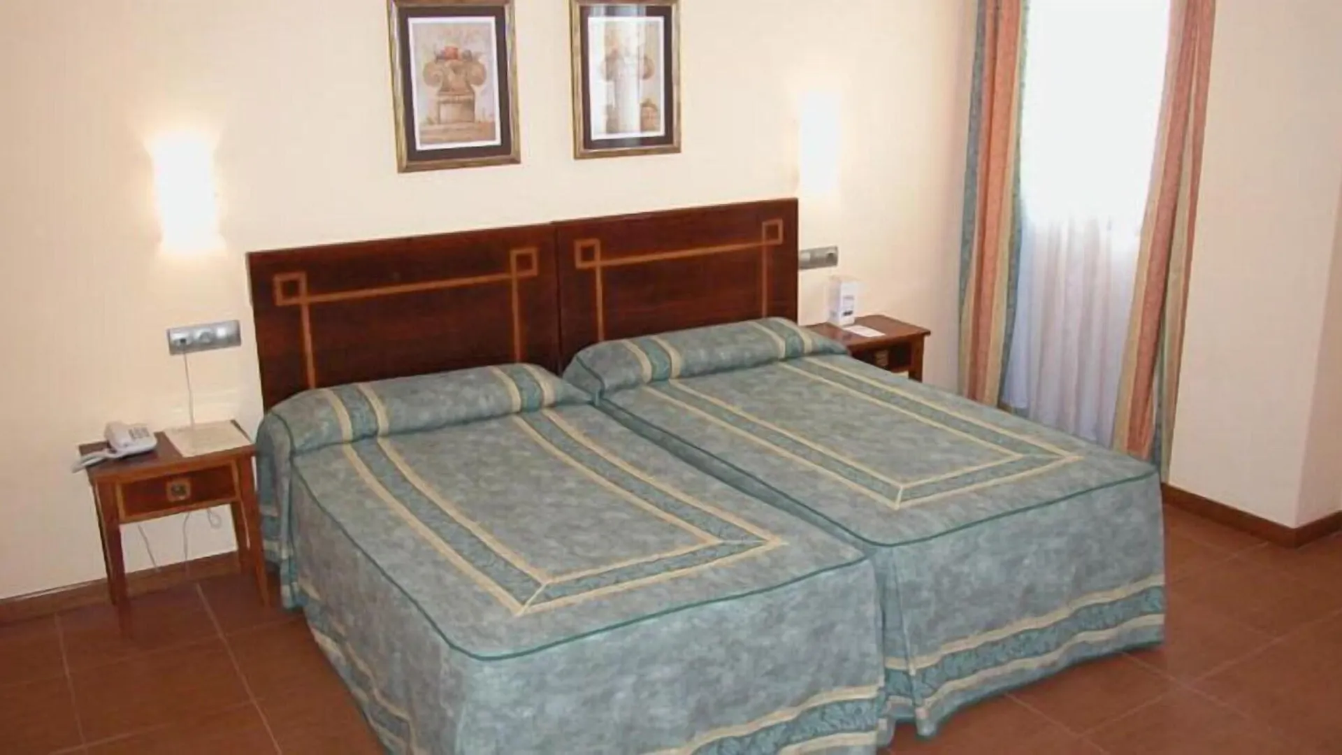 Hotel Mm Antequera 3*,